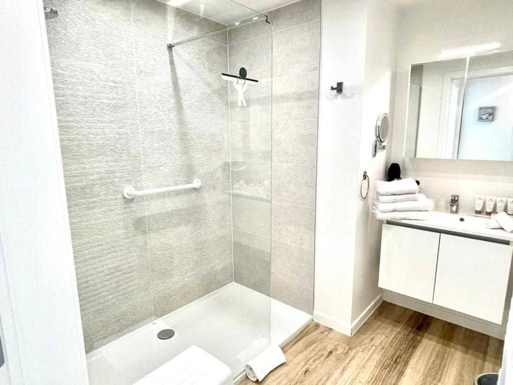 Luxury Suite Koksijde 310 - Adults Only Exterior photo